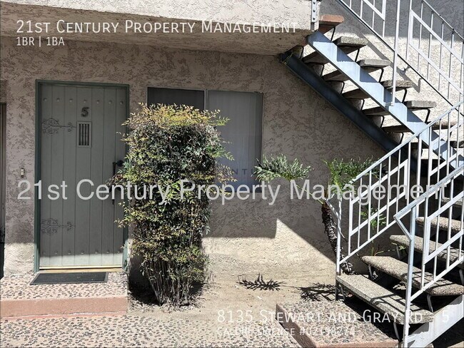 Foto del edificio - 8135 Stewart and Gray Rd