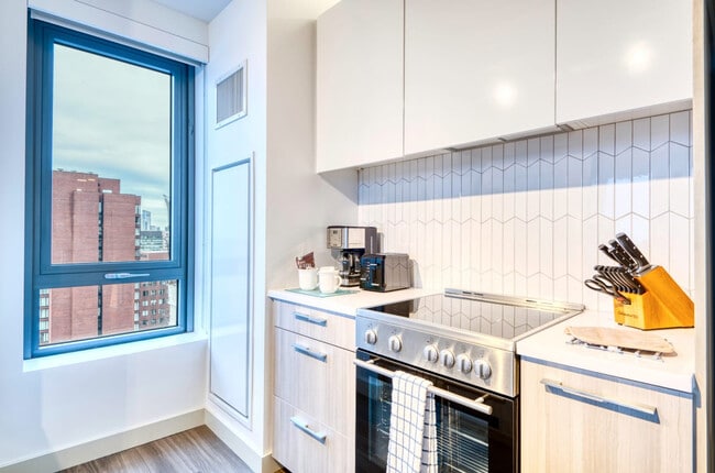 Foto del edificio - 82 Ames St