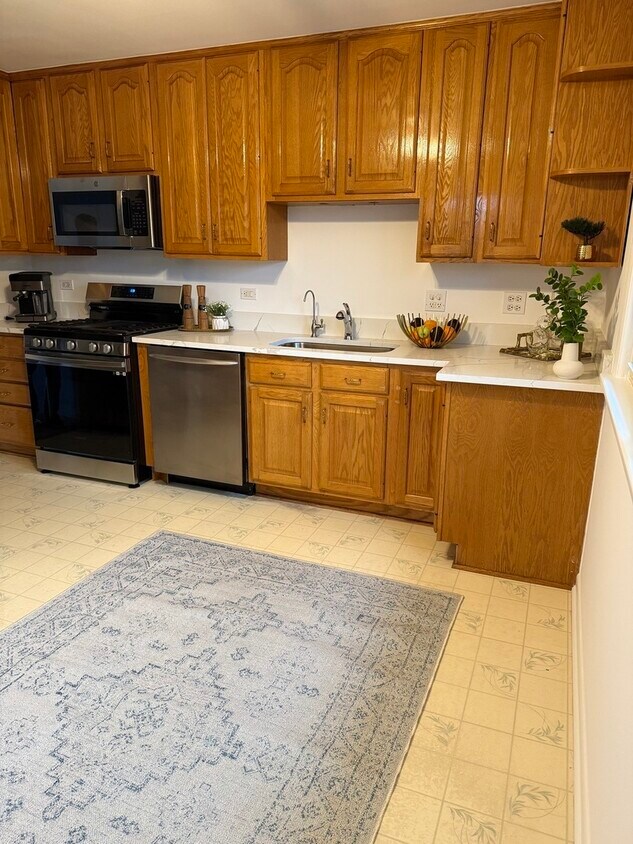Foto principal - 7847 W Gunnison St