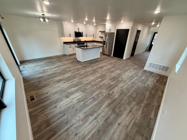 Foto del edificio - 3 B Raven Rdg Rd