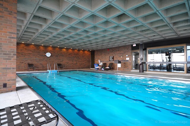 Foto del edificio - 2650 N Lakeview Ave