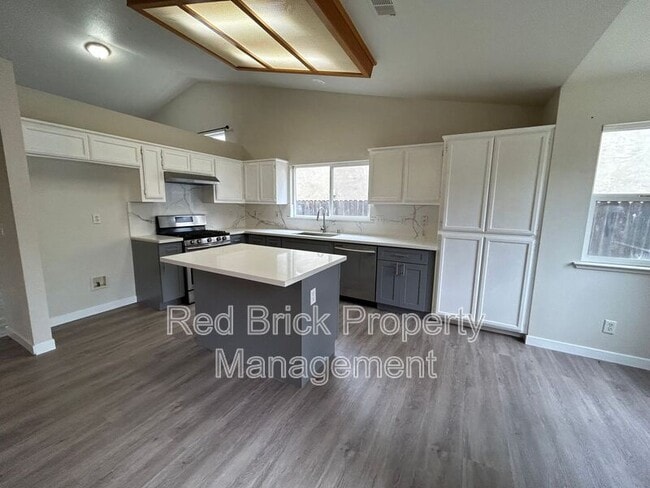 Foto del edificio - 2123 Princeville Ct