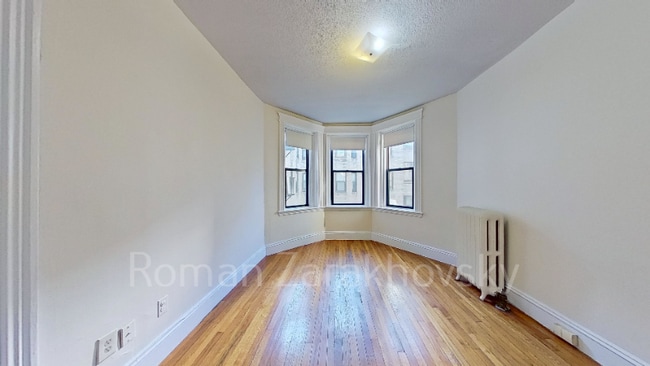 Foto del edificio - 1152 Commonwealth Ave