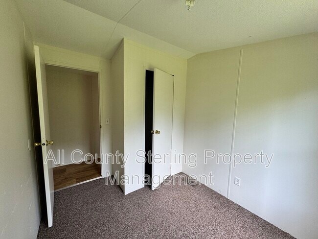 Foto del edificio - 124 SW Socket Glen