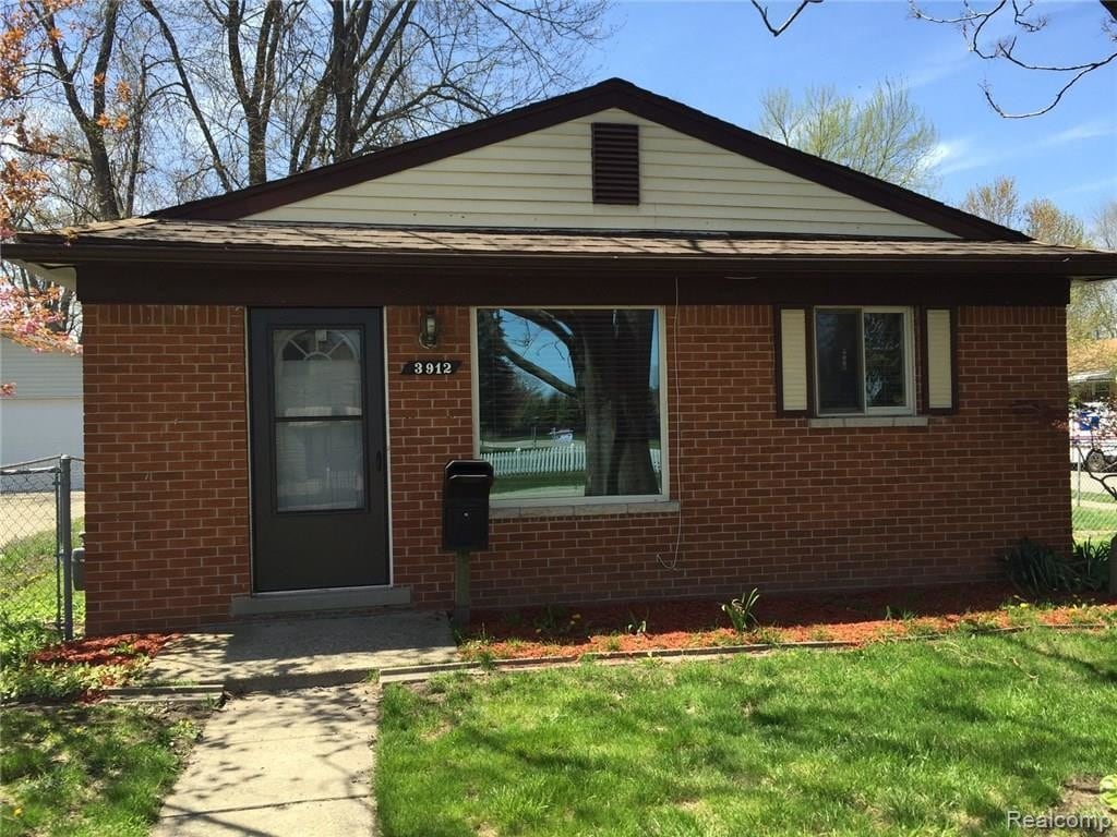 Primary Photo - 3912 S Gulley Rd