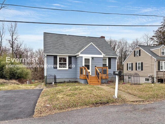 Building Photo - 5215 Muth Ave