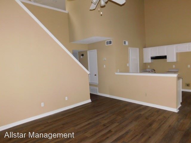 Foto del edificio - 3 br, 2 bath House - 1936 East Parkway