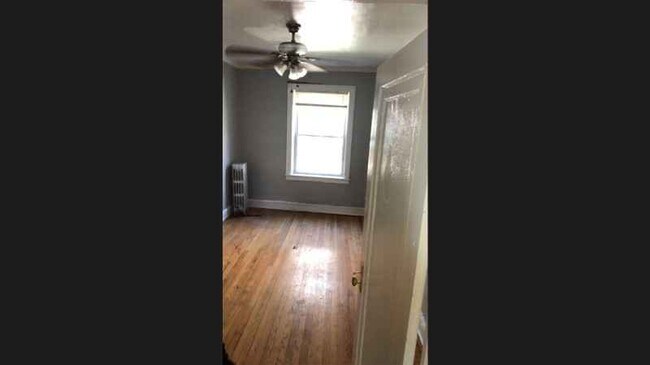 Foto del edificio - 7523 S Coles Ave