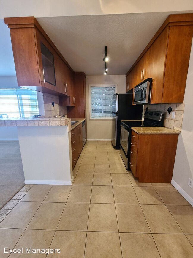 Building Photo - 2 br, 2 bath House - 4470 48th St Unit 5