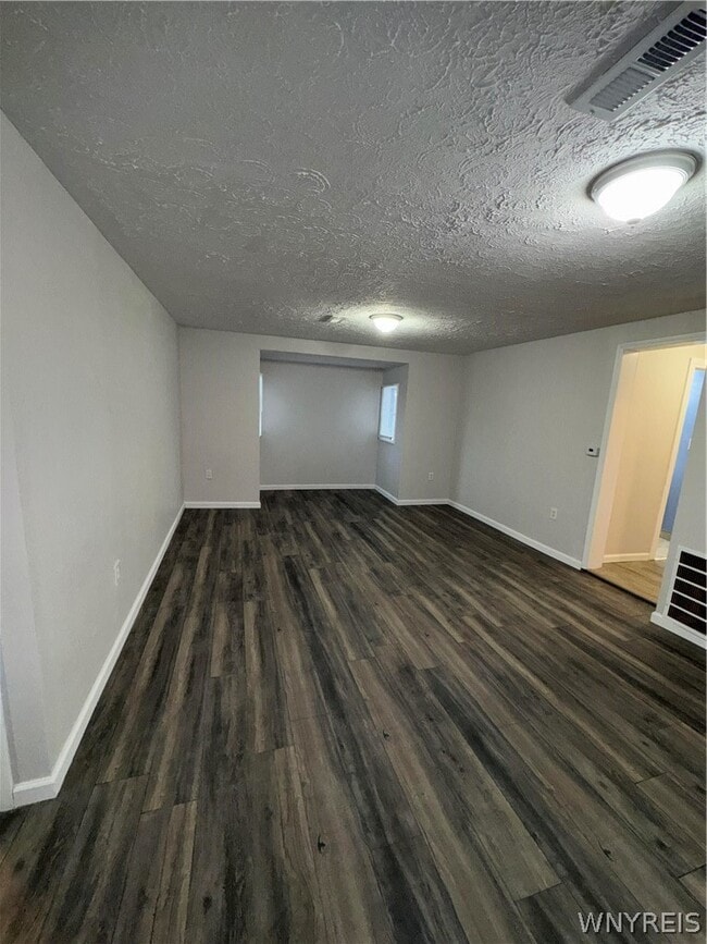 Building Photo - 1312 Ontario Ave