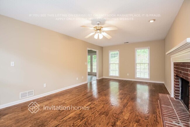 Foto del edificio - 4257 Glenforest Way