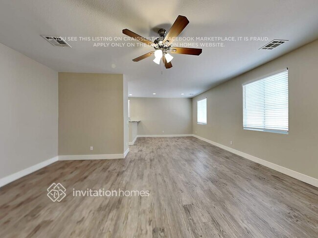 Foto del edificio - 7929 Crimson Point St