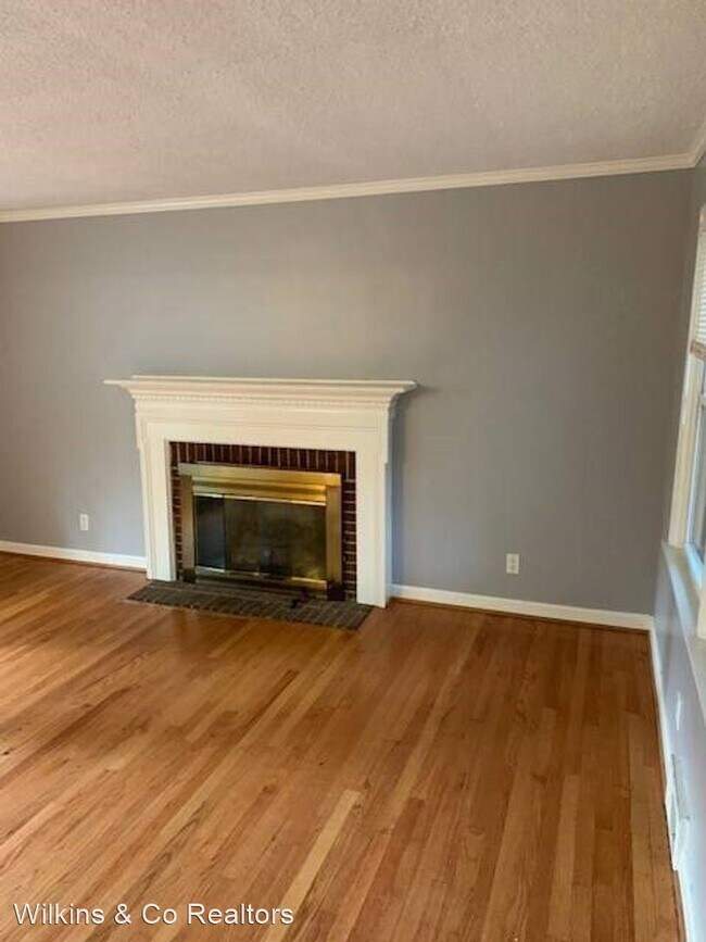 Building Photo - 5 br, 3 bath House - 249 Shamrock Dr