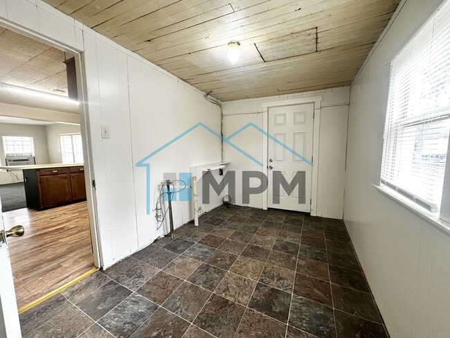 Foto del edificio - 629 E Olive St