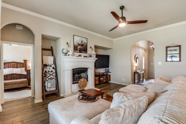 Building Photo - 485 Collin St