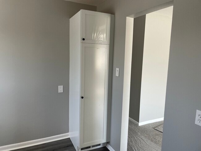 KITCHEN - 15226 W 9 Mile Rd