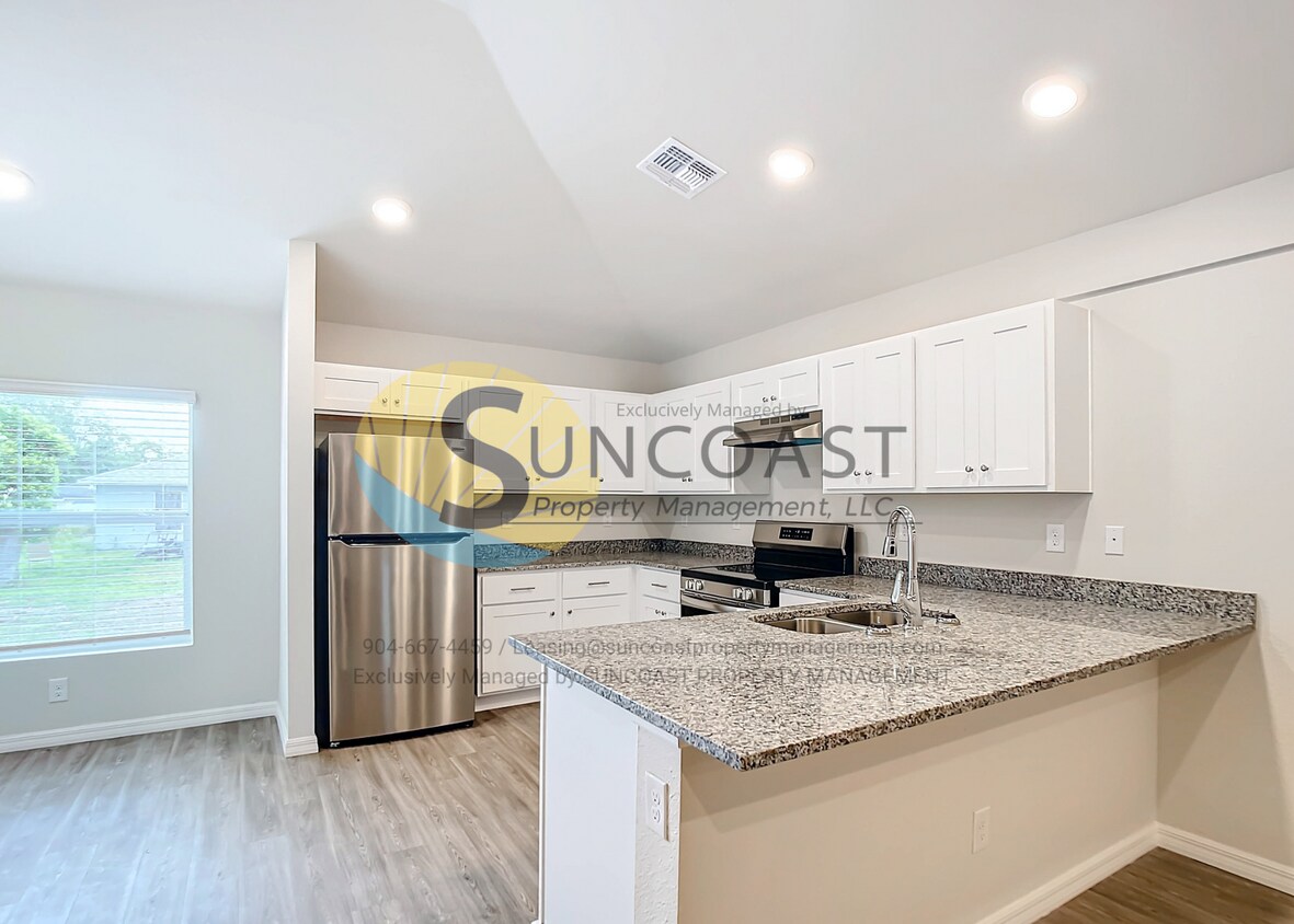 10386 Pendleton Ave, Englewood, FL 34224 Room for Rent in Englewood