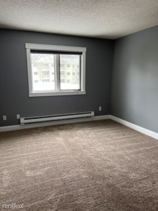 Building Photo - 1570 Wheelock Ln