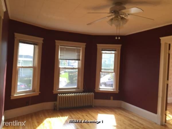 Foto del edificio - 2 br, 1 bath Apartment - 20 Reeves St