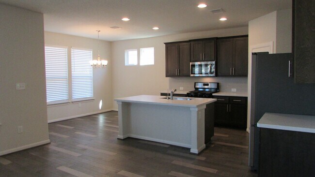 Foto del edificio - 5800 Ravenna Ln