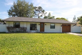 Building Photo - 1416 Osceola Park Dr