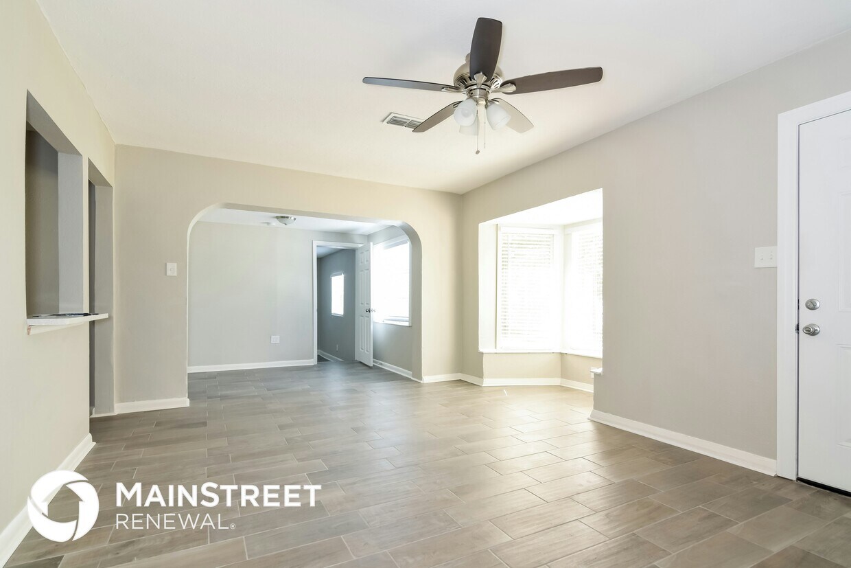 Foto principal - 5224 Puritan Ave