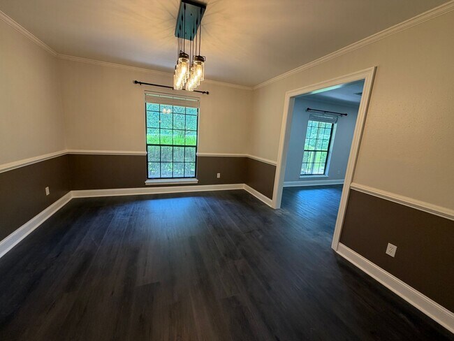 Building Photo - Remodeled 3 Bedroom Home in Keithville