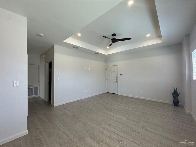 Foto del edificio - 3308 Duke Ave