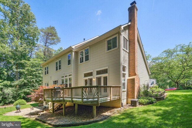 Building Photo - STUNNING PRIVATE HOME - MANASSAS