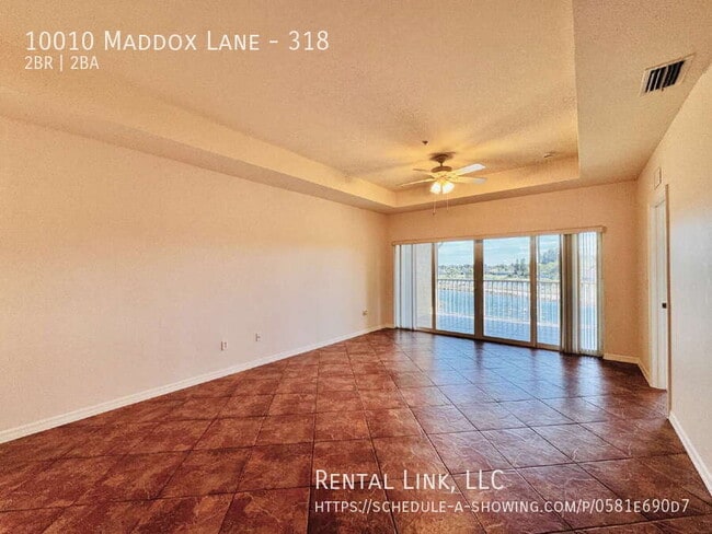 Foto del edificio - 10010 Maddox Ln