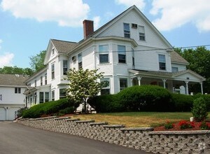 Building Photo - 116 E Broadway