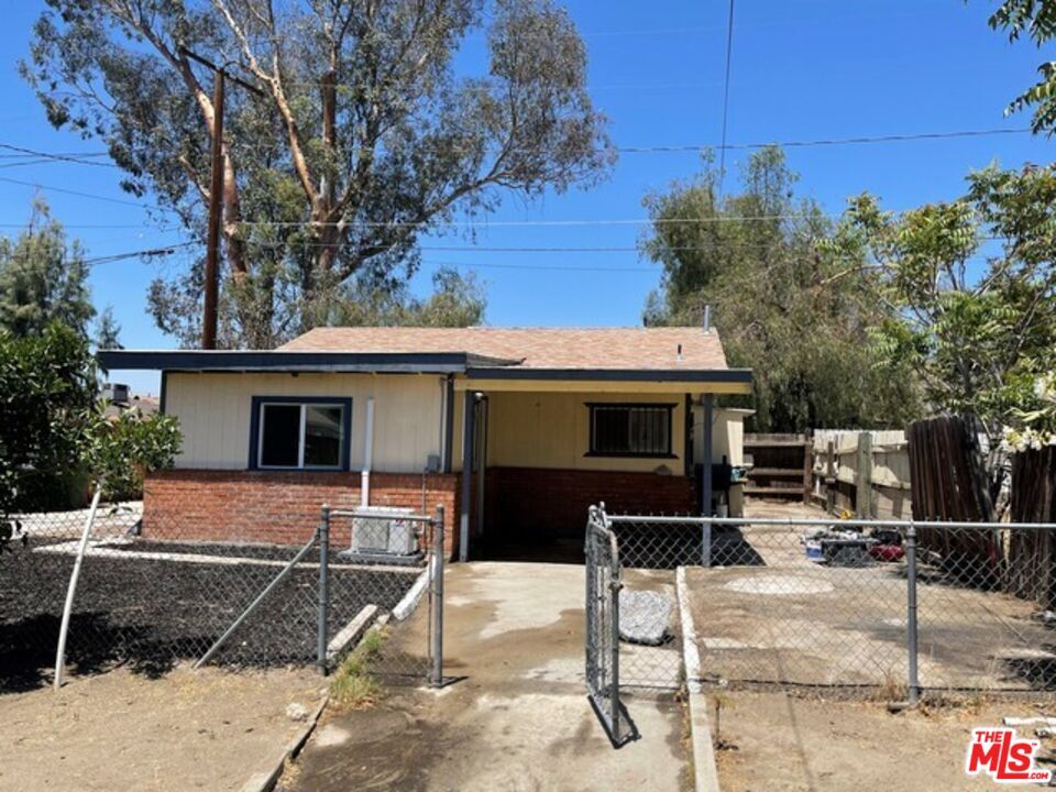 469 W 6th St, San Jacinto, CA 92583 - House for Rent in San Jacinto, CA |  