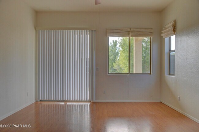 Building Photo - 6753 E Voltaire Dr