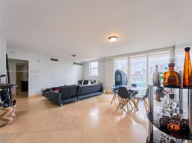 Foto del edificio - 31 SE 5th St