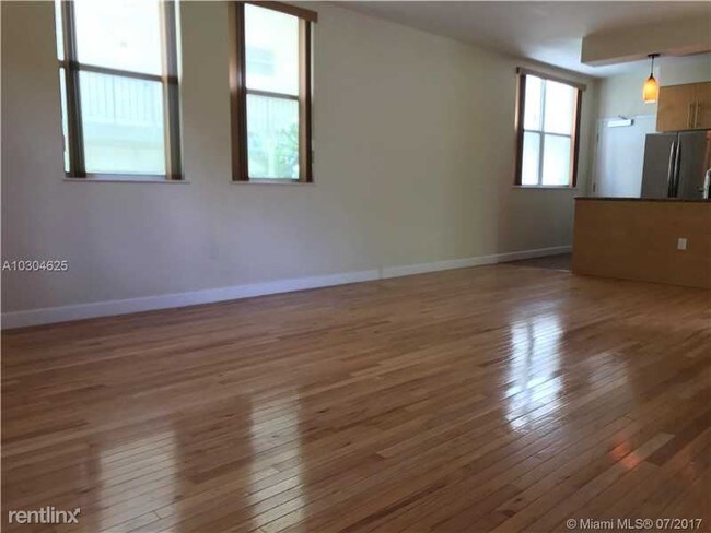 Foto del edificio - 843 Meridian Ave