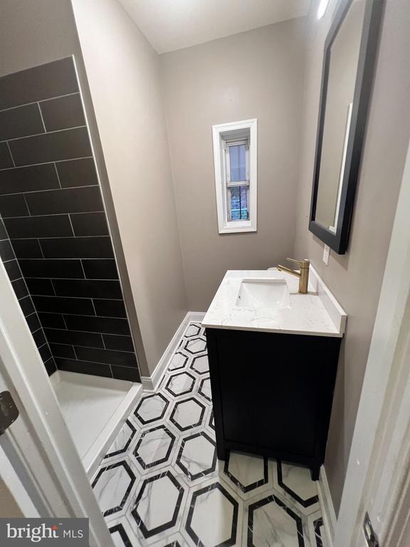 Foto del edificio - 1629 W Diamond St