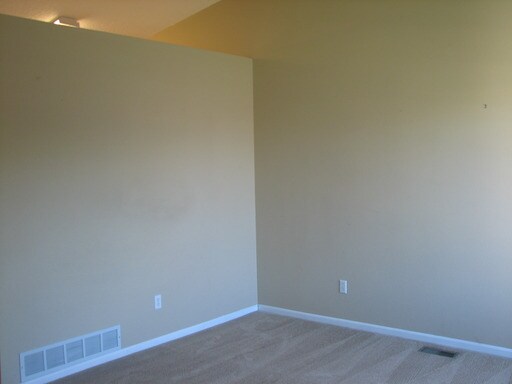 Building Photo - 4260 Archwood Dr