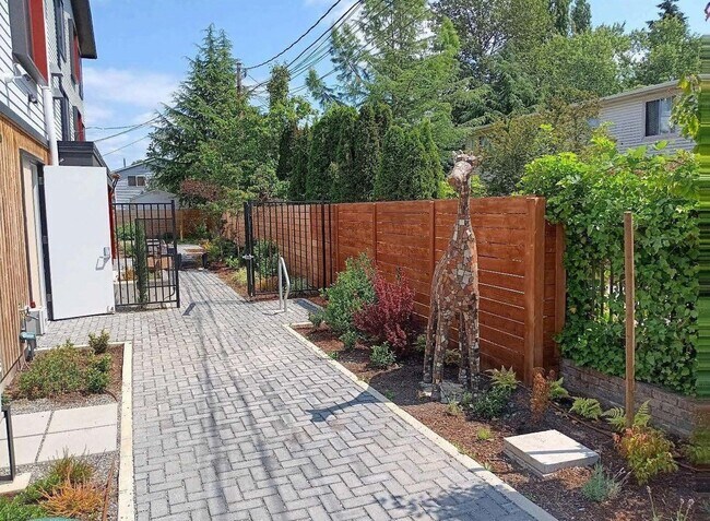 Foto del edificio - 6732 40th Ave S