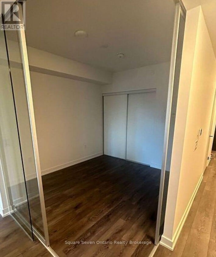 Building Photo - 127 Broadway Ave