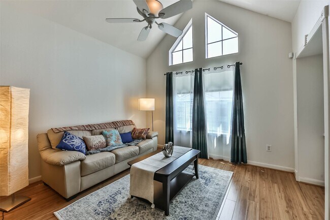 Foto del edificio - 1330 Old Spanish Trl