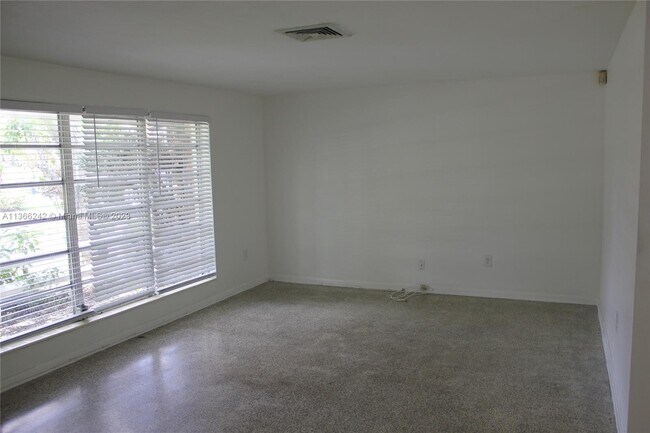 Building Photo - 7951 SW 89th St