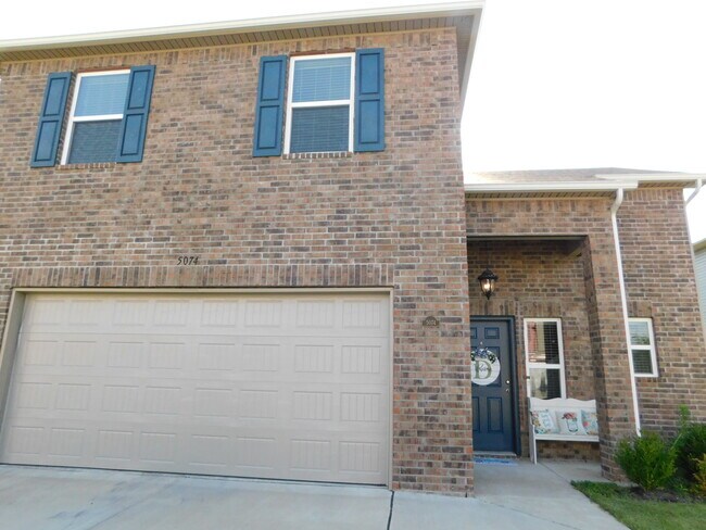 Great home in The Coves - 5074 W Claxton Circle