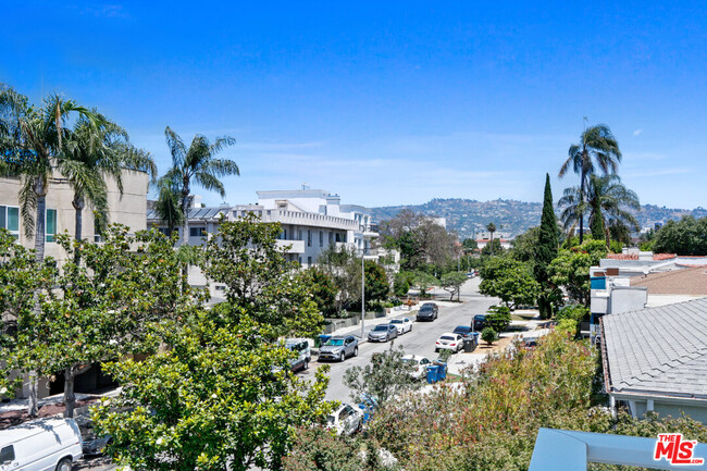 Foto del edificio - 834 S Shenandoah St