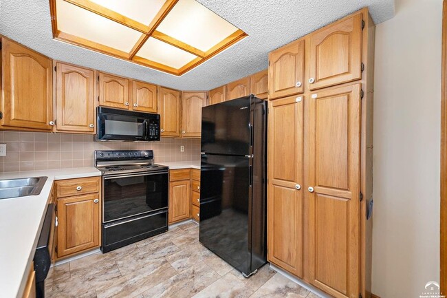 Foto del edificio - 1428 Applegate Ct