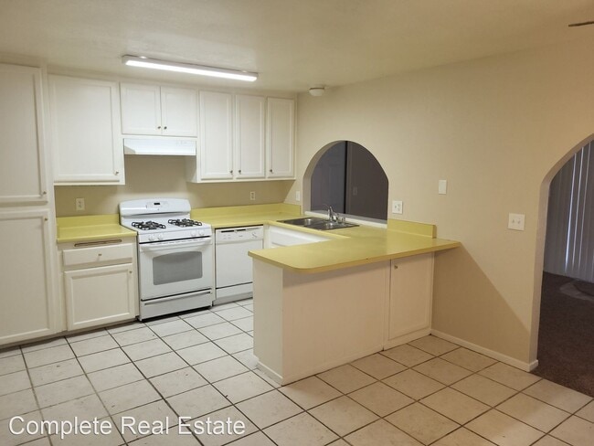 Building Photo - 3 br, 2 bath House - 13242 Scotty Lane