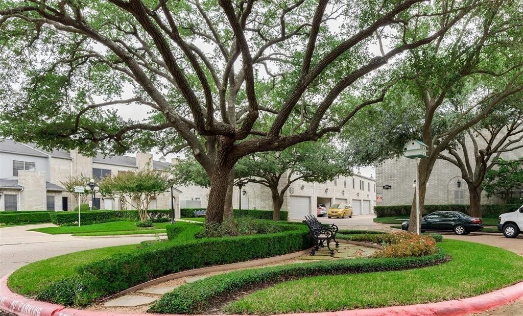 Foto principal - 7329 Regency Square Ct