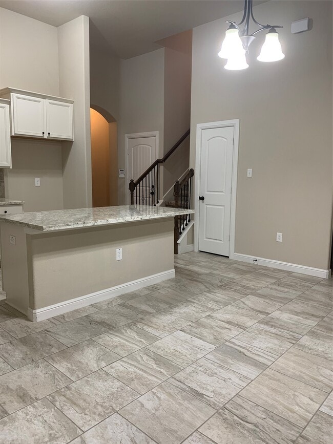 Building Photo - 10023 Thicket Park Ln