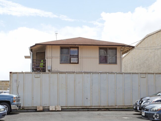 Building Photo - 94-171 Leokane St