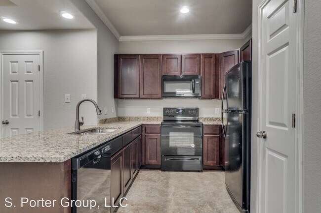 Foto del edificio - 8335 Breezy Cove