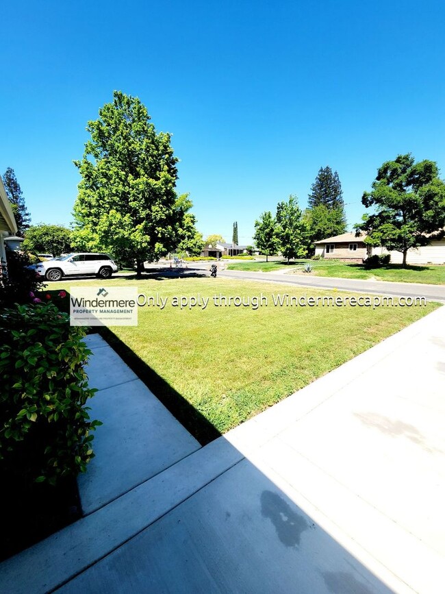 Foto del edificio - Fully Renovated Home in Arden Park! Availa...